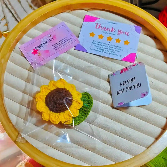 Sunflower Keychain - Busy Bee Artist