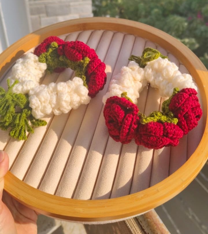 Rose & Jasmine Crochet Gajra