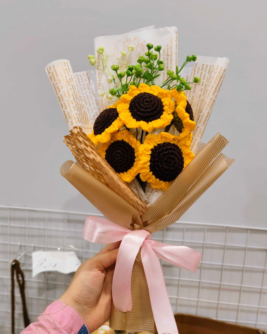 Five Sunflowers Bouquet