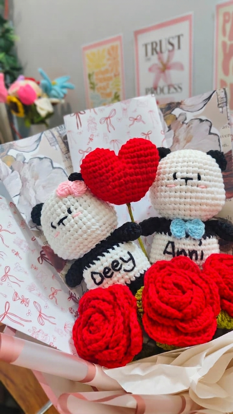 Mr & Mrs Panda Bouquet