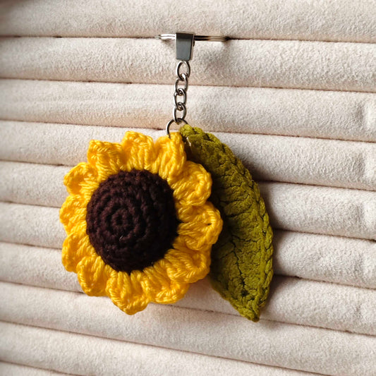 Sunflower Keychain - Busy Bee Artist