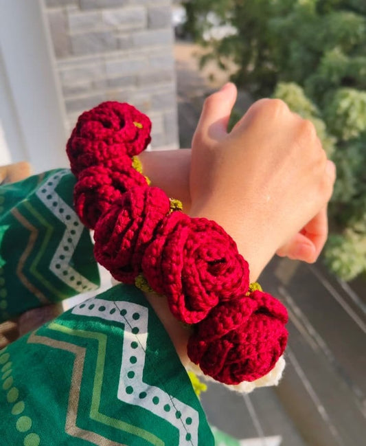 Rose & Jasmine Crochet Gajra