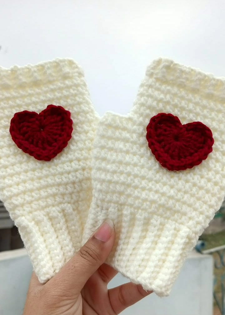 White Heart Crochet Hand Warmers