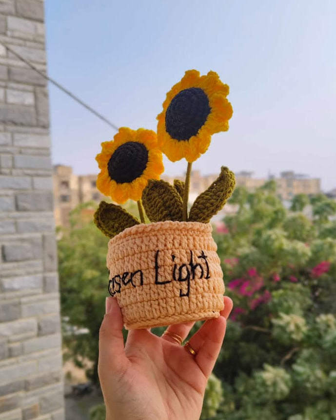 Double Sunflower Pot