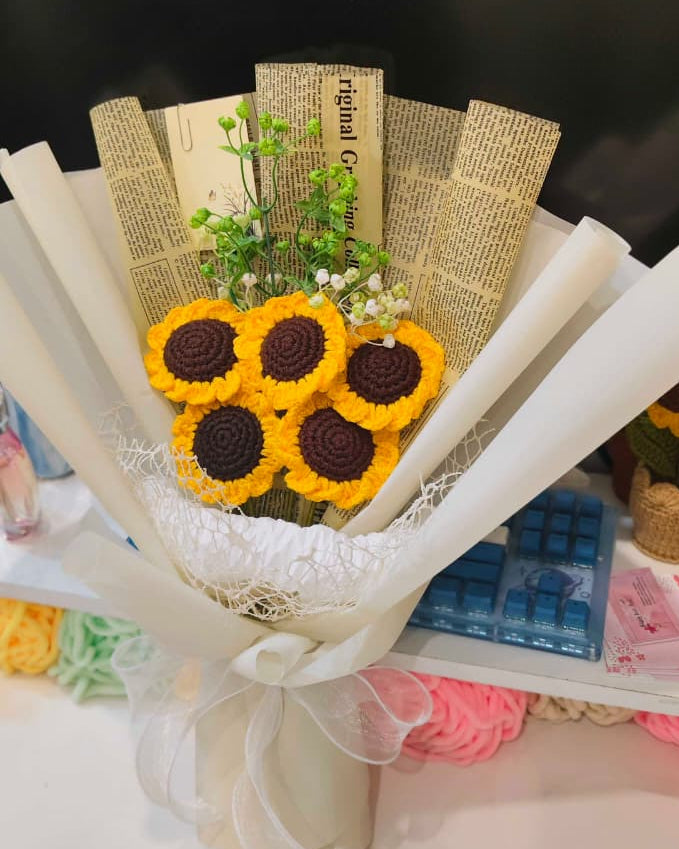 Five Sunflowers Bouquet