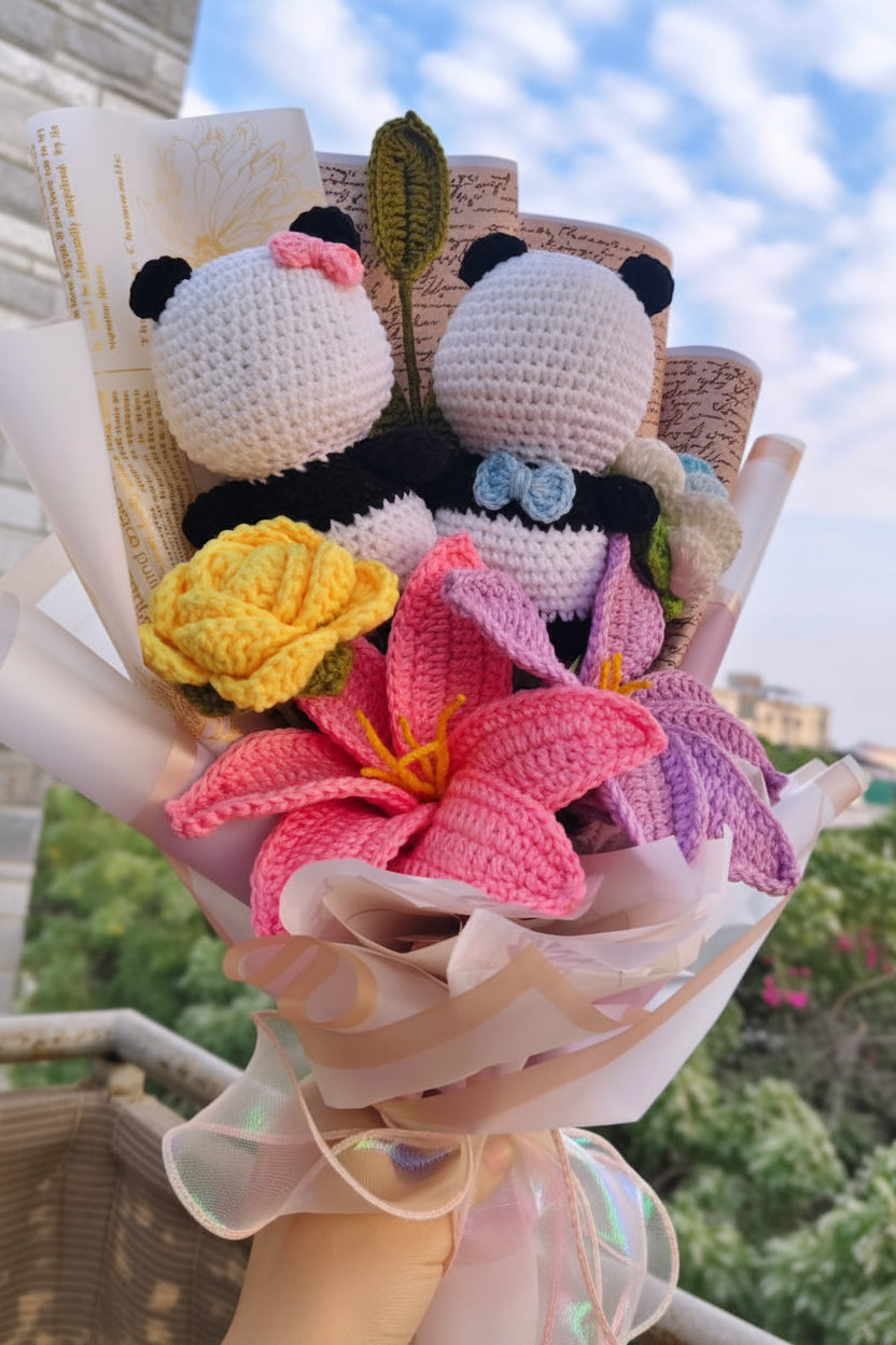 Mr & Mrs Panda Bouquet - Halal version