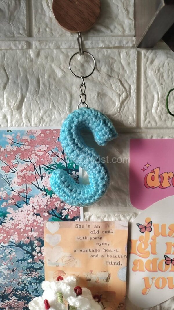 Alphabet keychain - S