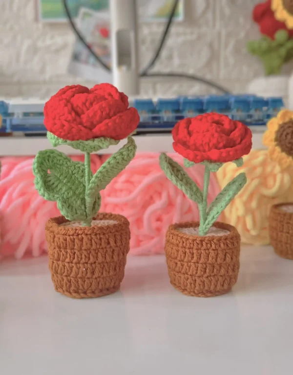 Rose Small Flower pot